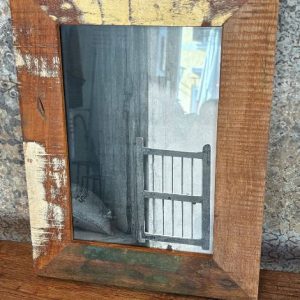 Bilderrahmen in alt lackiertem Holz Stil A4 (brca4)