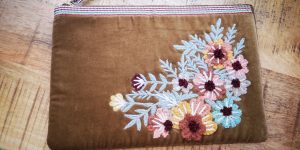 Boho Samt Laptop Hülle von Madam Stolz – Bild 5